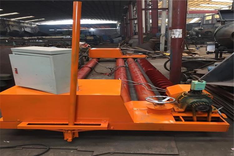 做好攤鋪整平機用前準備工作 可保設備施工完美進行