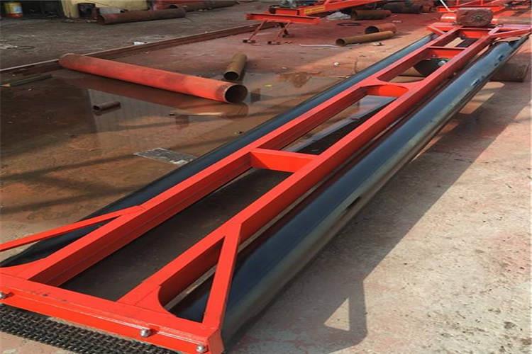 若進行整平工作時，應提高路面混凝土整平攤鋪機的溫度，并且還有符合規(guī)定的低溫整平要求